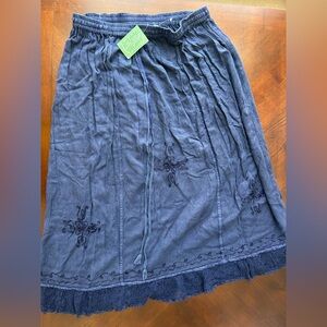 KAARU long skirt  size 1X 55% cotton 45% rayón